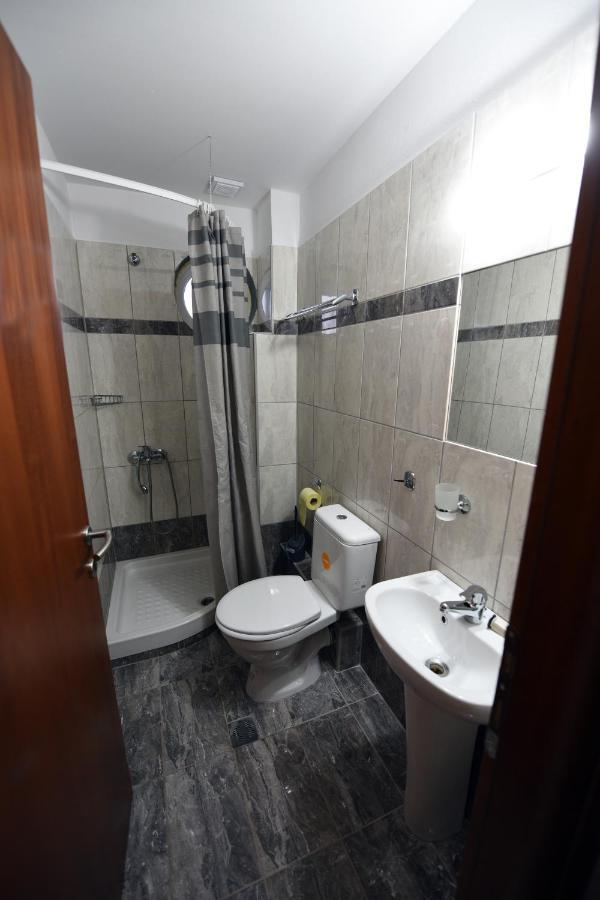 Hotel Toronto Paralía Kültér fotó