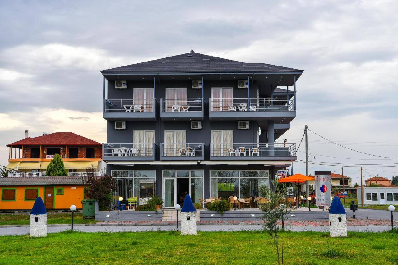 Hotel Toronto Paralía Kültér fotó