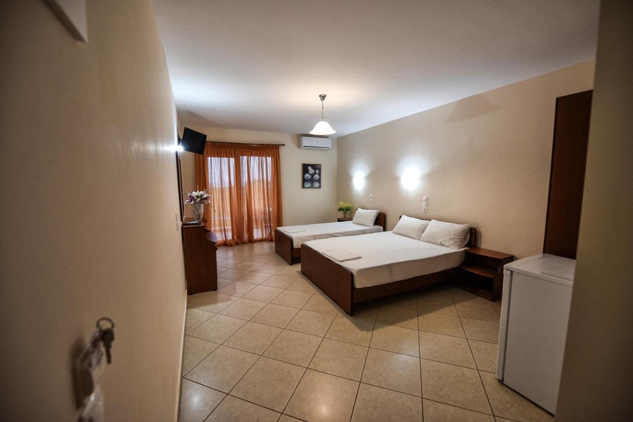 Hotel Toronto Paralía Kültér fotó
